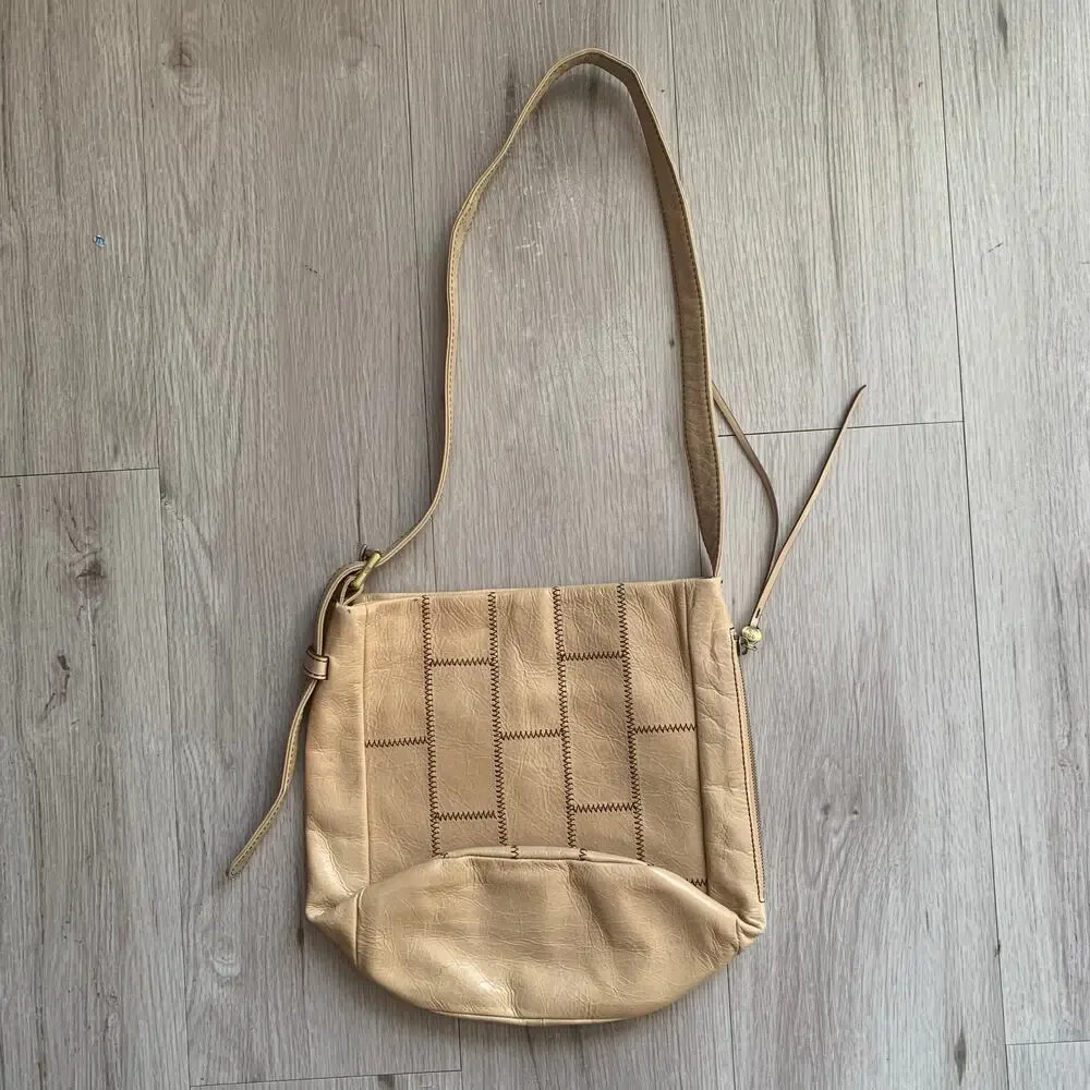 Hobo Cobblestone Stitched Patchwork Handbag - Picture 1 of 5
